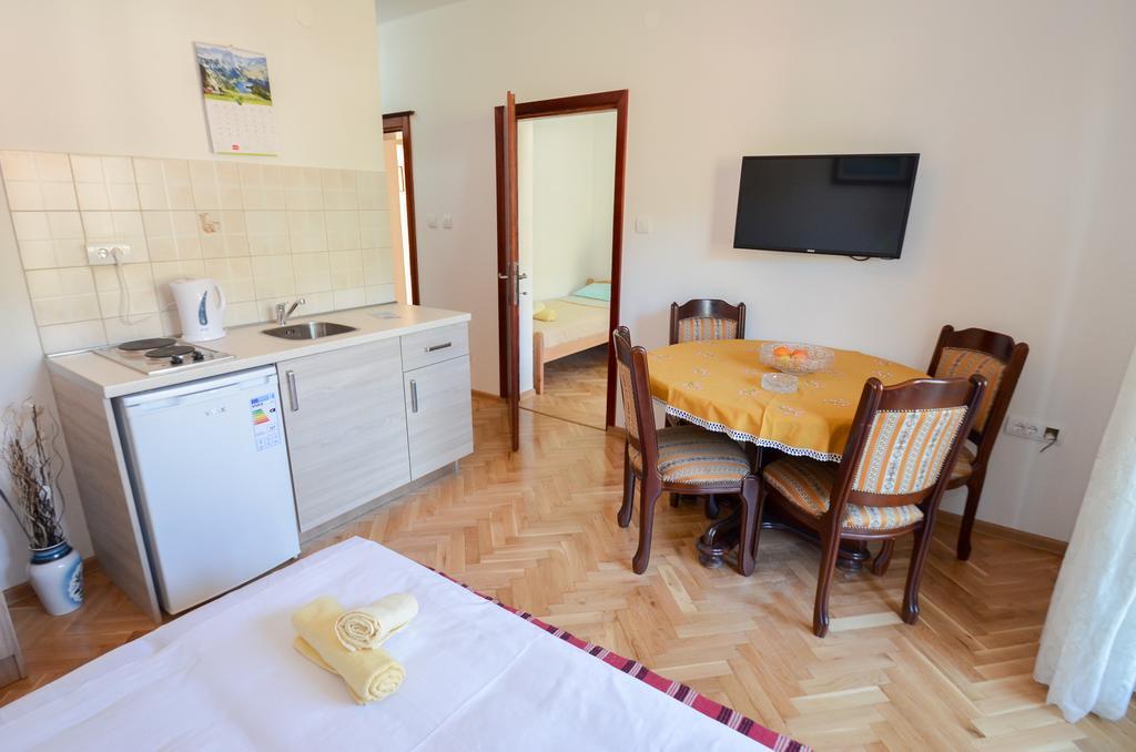 كوتور Apartments Ceklin المظهر الخارجي الصورة